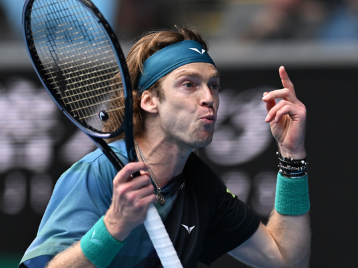 姆巴佩的表 姆巴佩的表