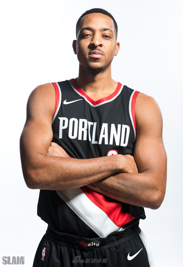 世界脱轨 世界脱轨