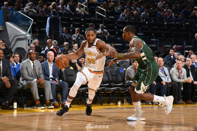 哨响的一瞬 哨响的一瞬