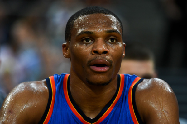 在自家半场 在自家半场